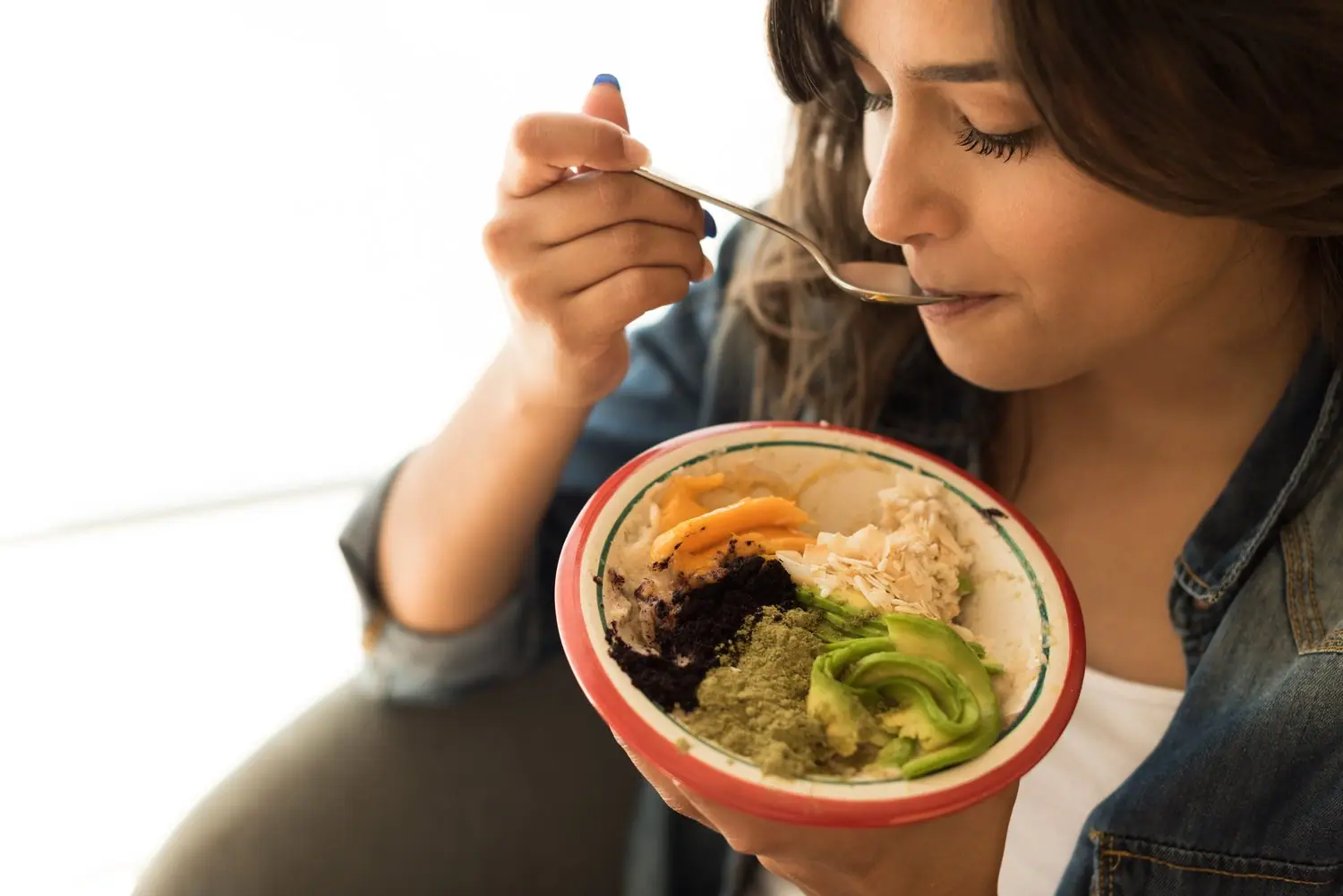 Mindful eating w pracy - jak jeść świadomie przy biurku (Zdrowie)