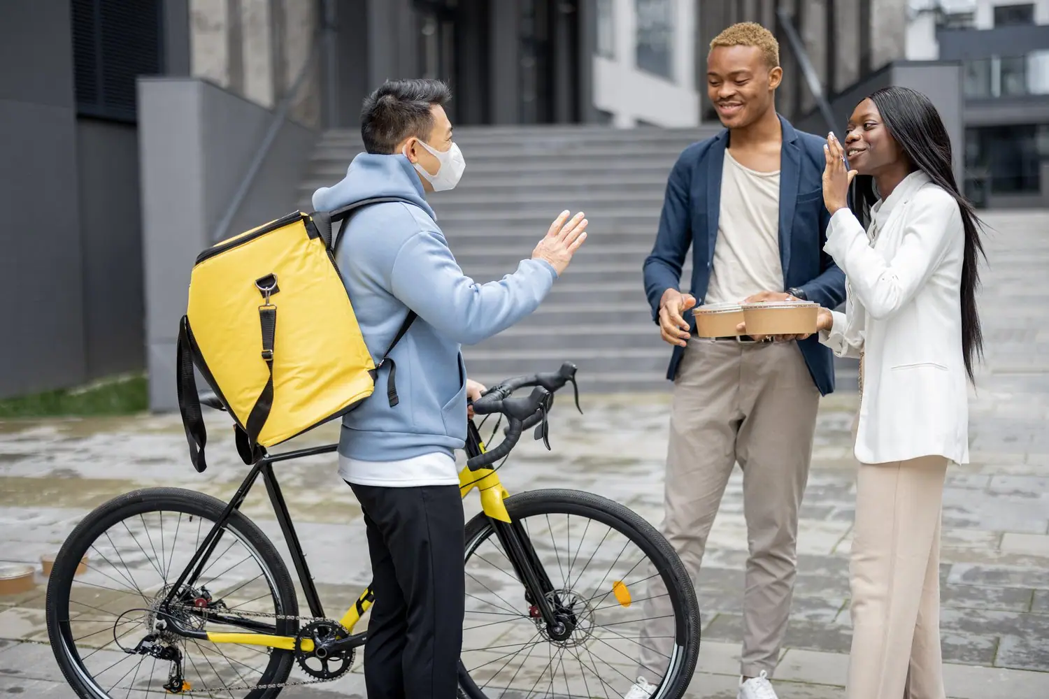 Modele biznesowe sharing economy w Polsce - analiza sektorowa