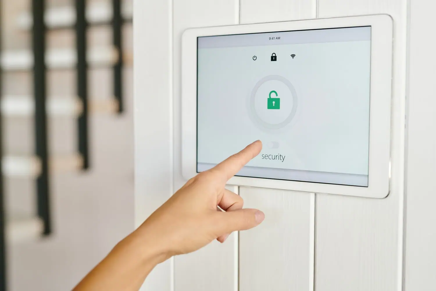 Jak wybrać odpowiedni system alarmowy do domu - rodzaje i instalacja